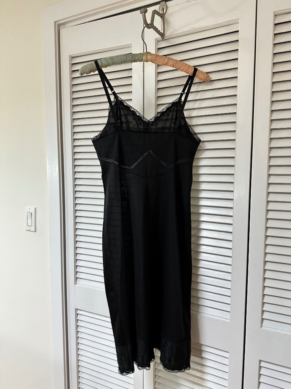 Vintage Full Slip Black Nylon Lace Nightie Small - Picture 7 of 16